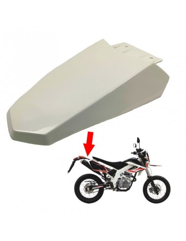 Łącznik tylnych osłon - plastik do Romet CRS 125 Benzer Xcross 125