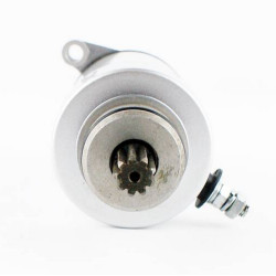 Rozrusznik elektryczny do motorowerów z pionowym silnikiem